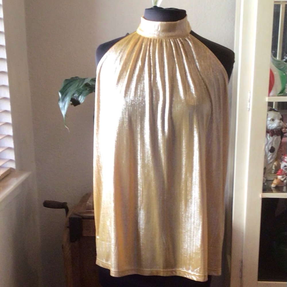 Pesion Sleeveless Halter Top In Gold